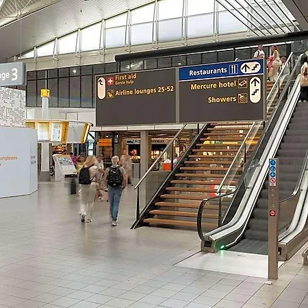 Mercure Schiphol Terminal 3*