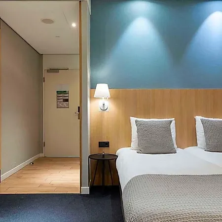 Mercure Schiphol Terminal 3*
